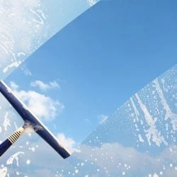 Cu ce se Curata Termopanul Alb