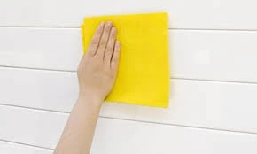 Cu ce se Curata Usa Metalica ?